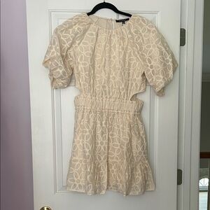 Cream Patterned Short Sleeve Dress